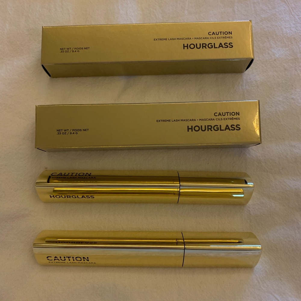 Hourglass caution mascara